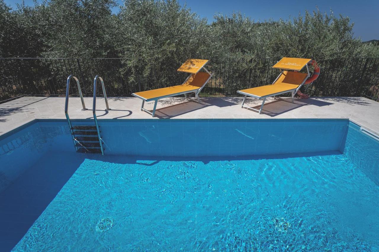 Cottage Zizzolo Riparbella Kültér fotó